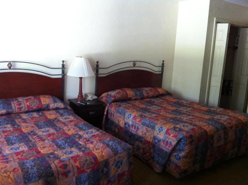 Golden Chain Motel Grass Valley Exterior photo